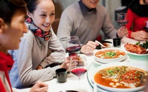 娱乐吃瓜酱18万彩礼,吃瓜酱揭秘娱乐圈婚嫁现状